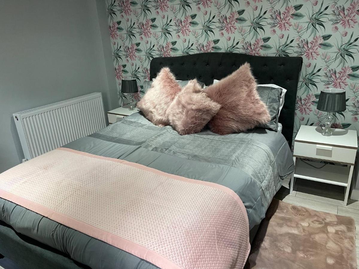 Entire 2 Bed Flat With Garden, Located Near Beach Lejlighed Brighton Eksteriør billede